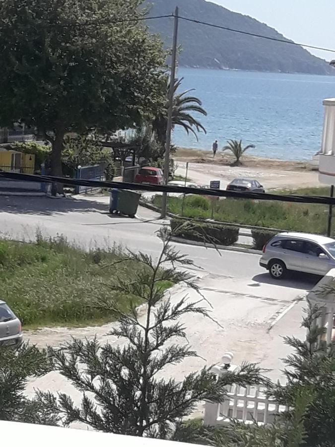El Sol Apartamento Néa Péramos Exterior foto